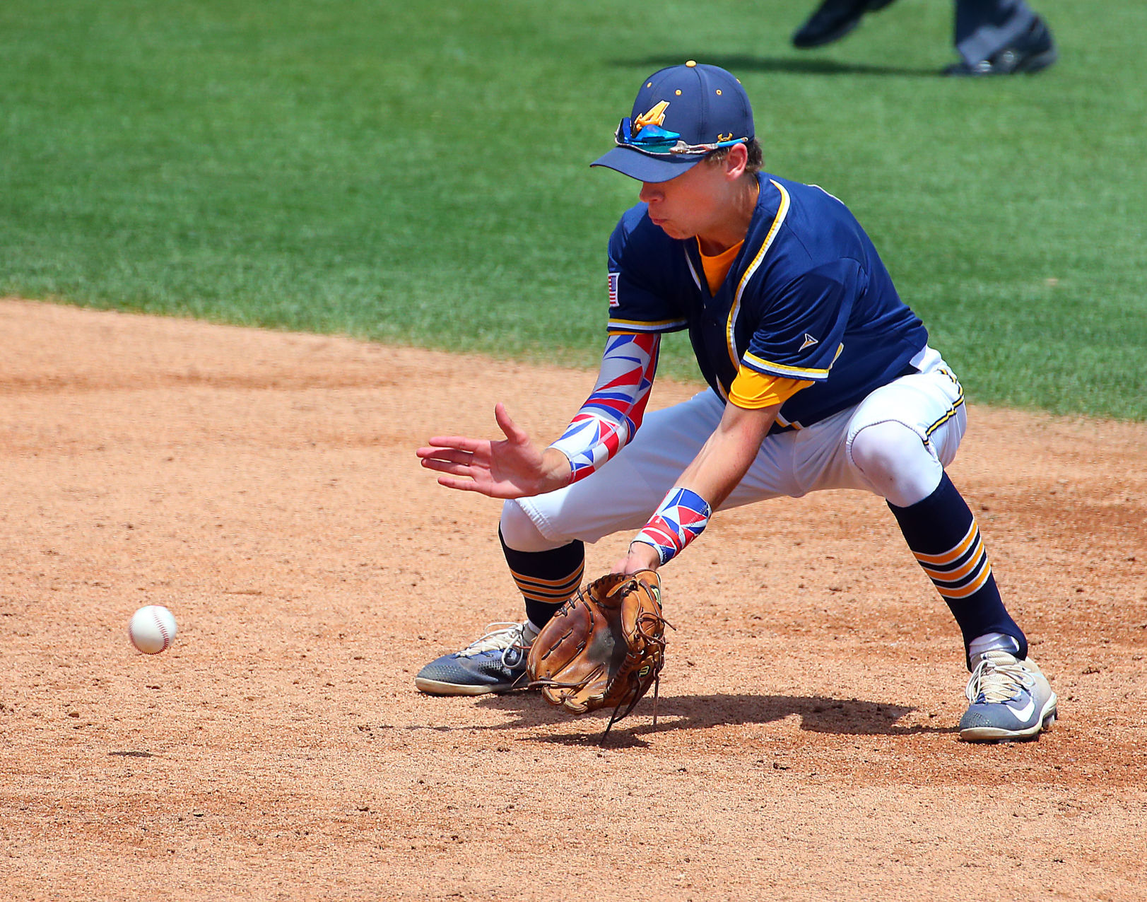 La Crosse Aquinas baseball team Division 3 state champs